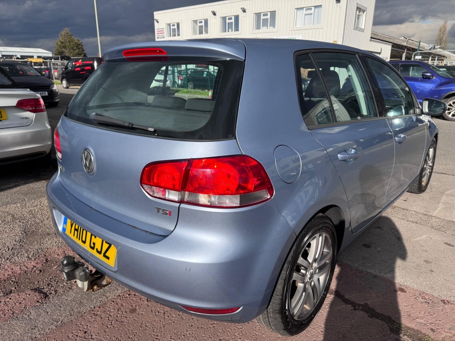 Used Volkswagen Golf 2010 for sale - 78085865: Photo 3