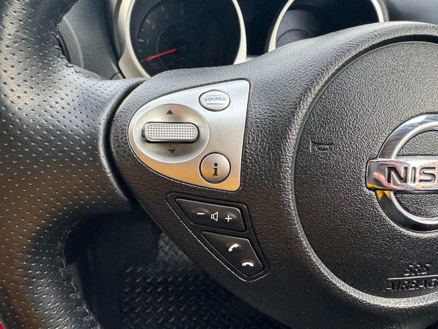 Used Nissan Juke 2013 for sale - 77082047: Photo 26