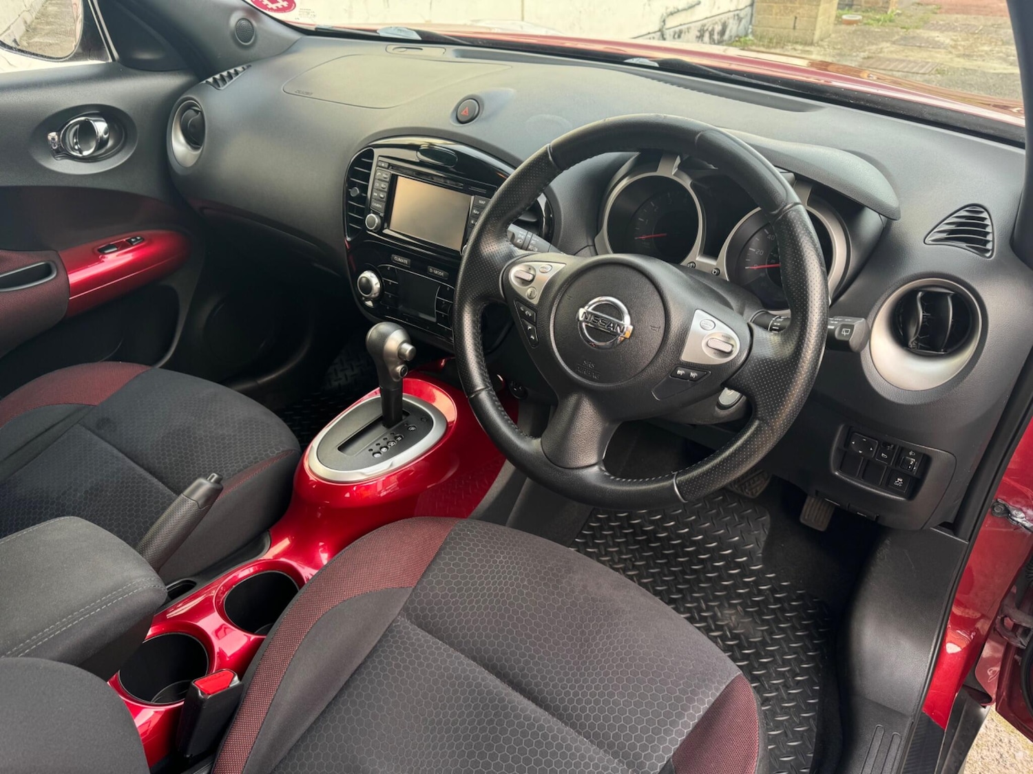 Used Nissan Juke 2013 for sale - 77082047: Photo 9