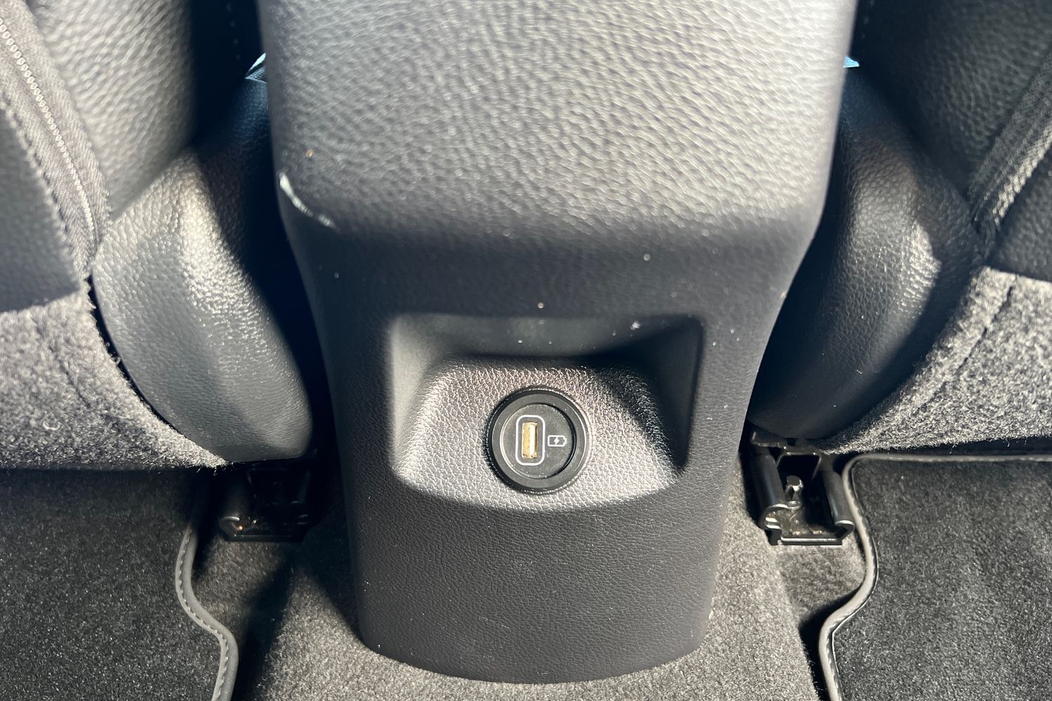 Used Kia Stonic 2023 for sale - 77193576: Photo 28