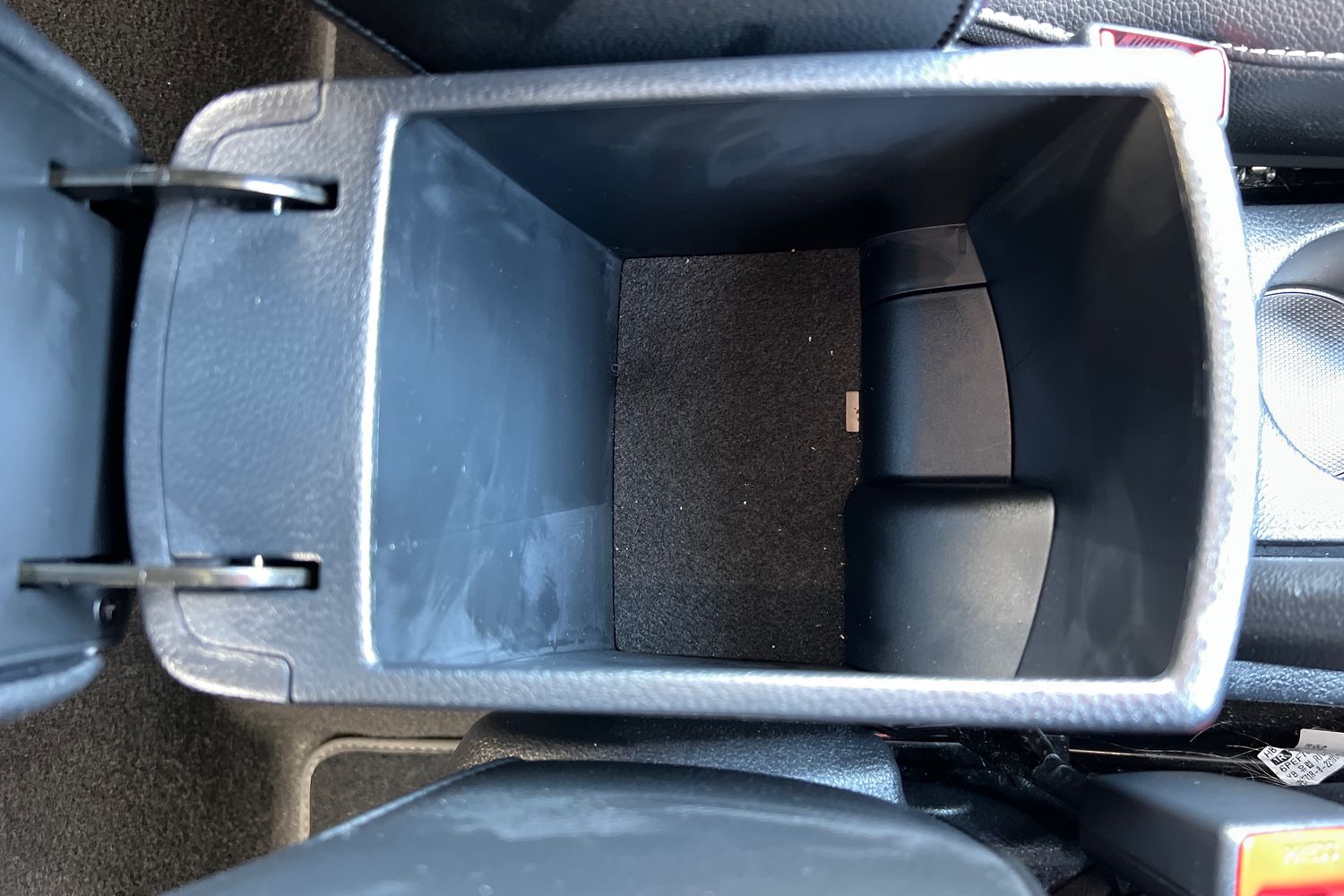 Used Kia Stonic 2023 for sale - 77193576: Photo 38