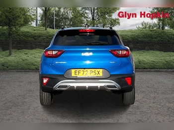 Used Kia Stonic 2023 for sale - 77193576: Photo