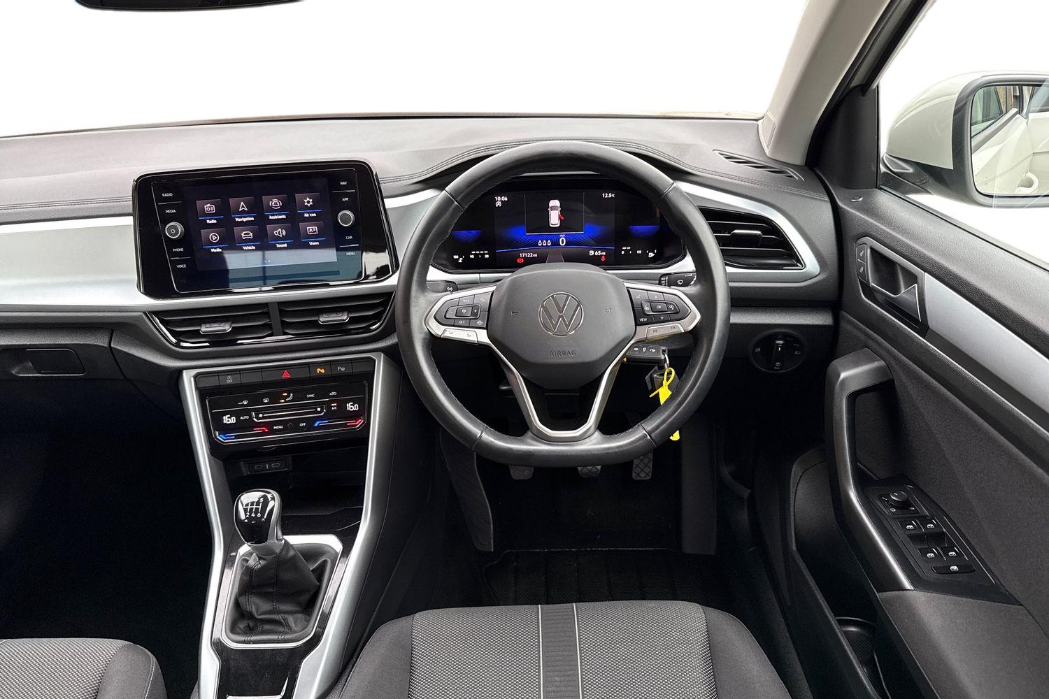 Used Volkswagen T-Roc 2023 for sale - 76361873: Photo 11