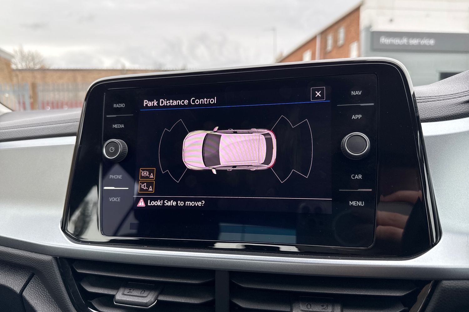 Used Volkswagen T-Roc 2023 for sale - 76361873: Photo 19