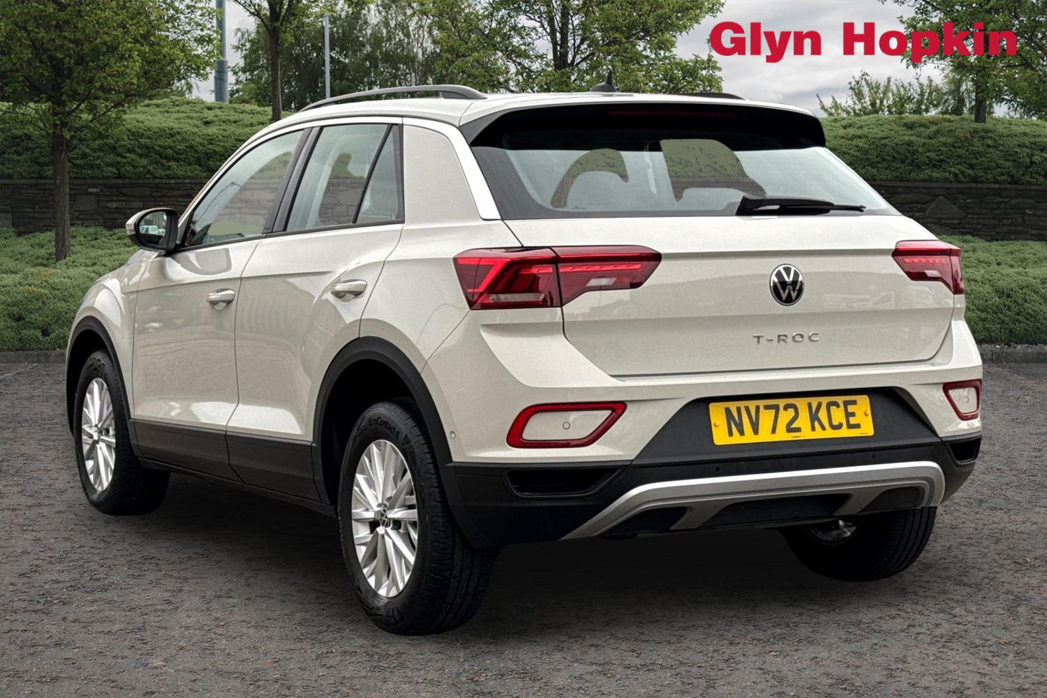 Used Volkswagen T-Roc 2023 for sale - 76361873: Photo 5