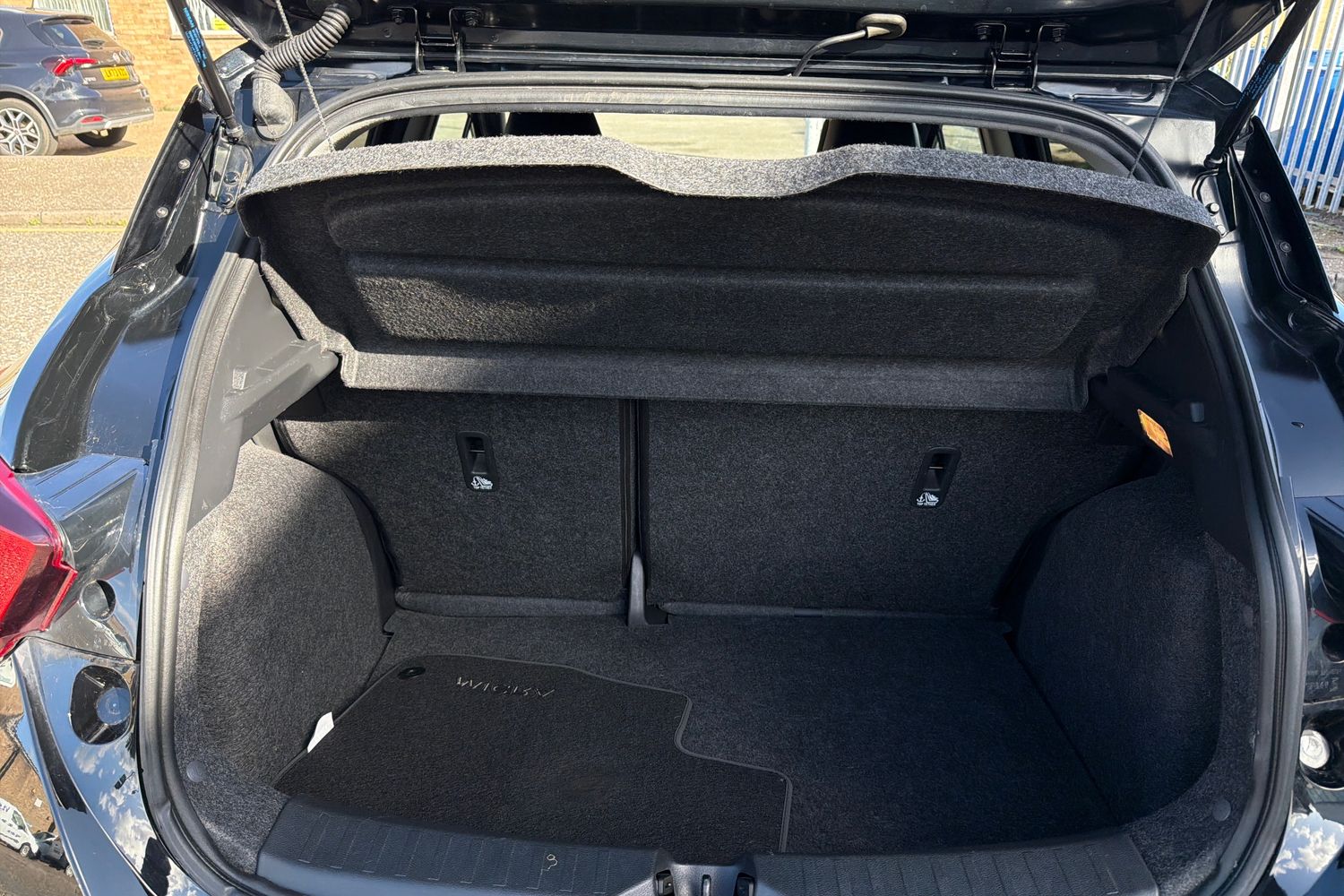 Used Nissan Micra 2021 for sale - 76154704: Photo 24