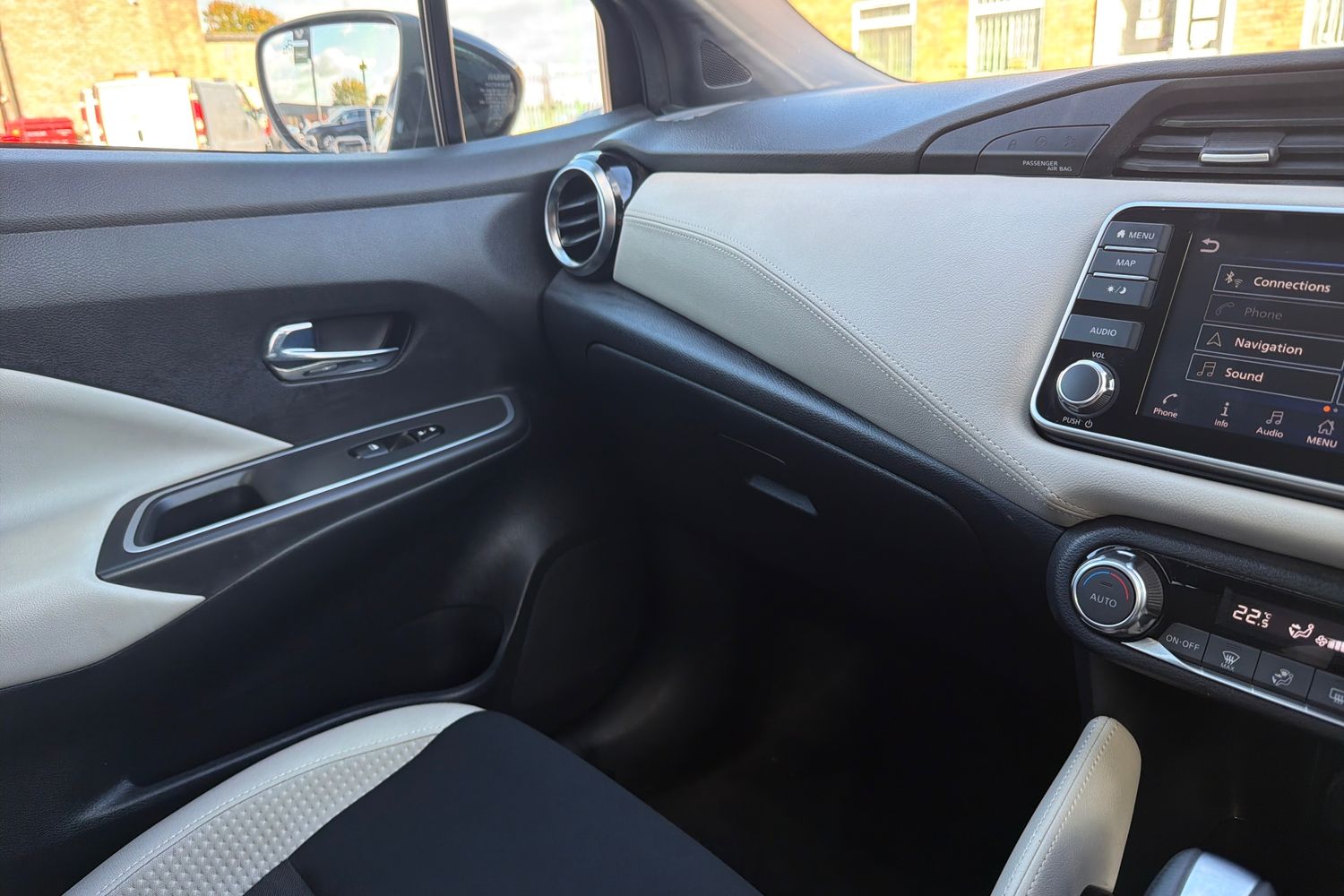 Used Nissan Micra 2021 for sale - 76154704: Photo 40