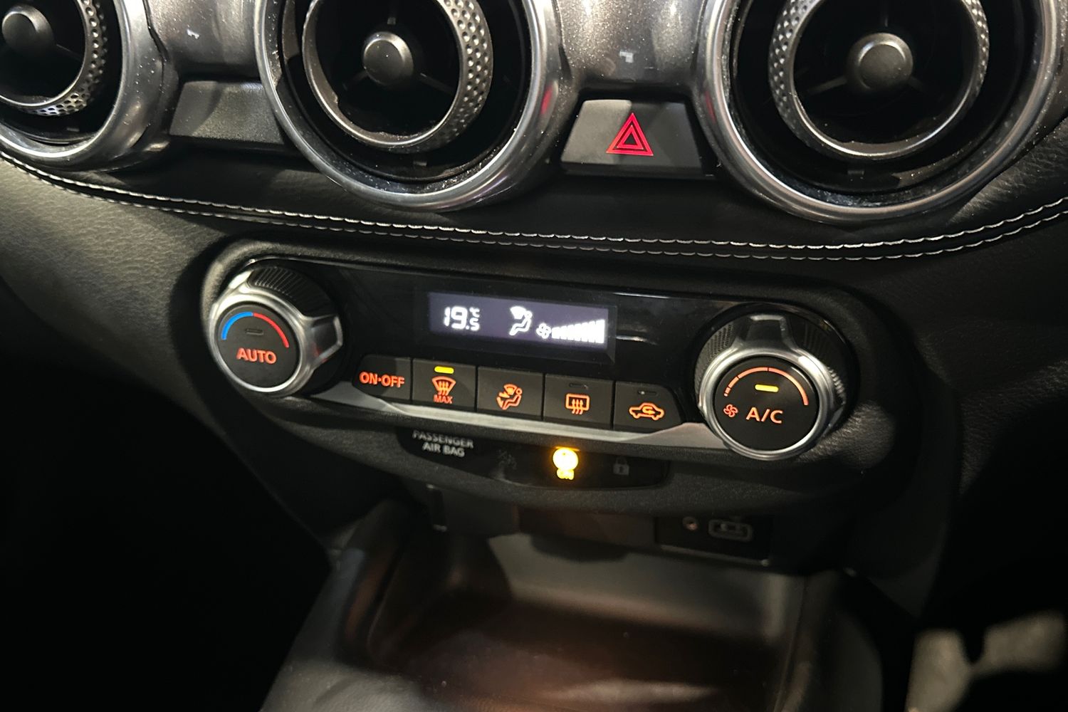 Used Nissan Juke 2023 for sale - 76888639: Photo 15