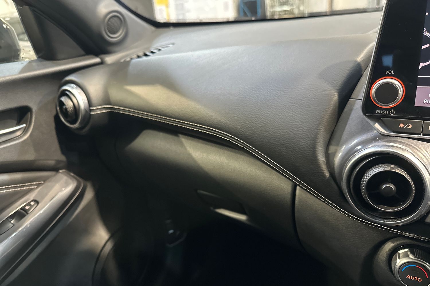 Used Nissan Juke 2023 for sale - 76888639: Photo 37