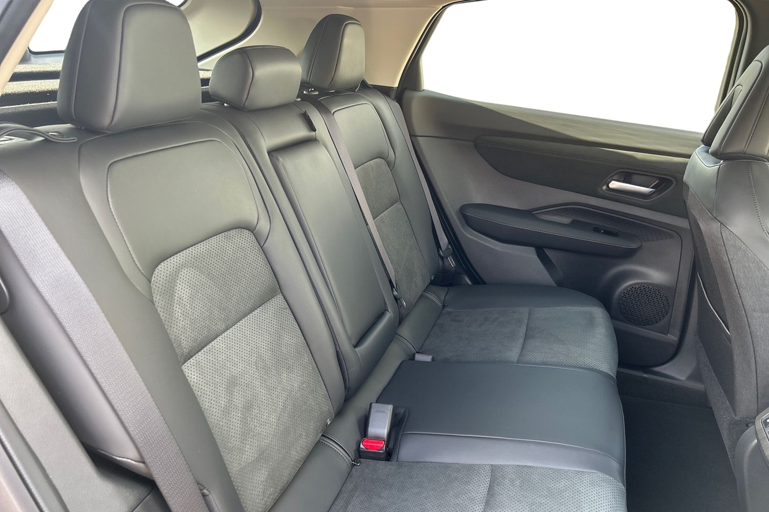 Used Nissan ARIYA 2025 for sale - 77965067: Photo 23