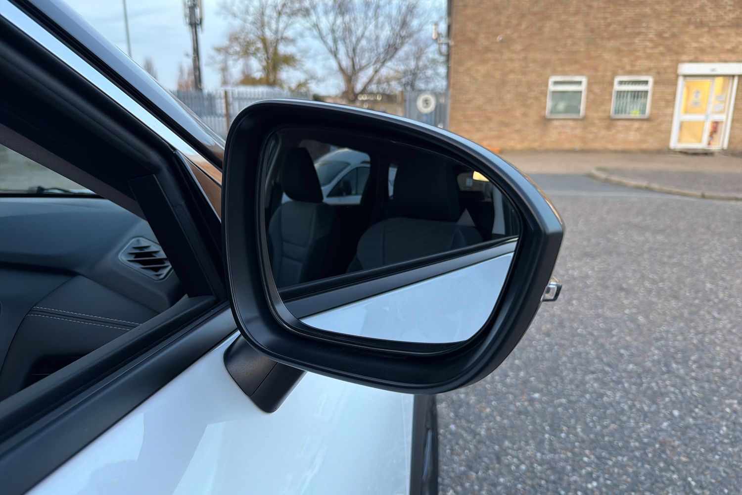 Used Nissan X-Trail 2025 for sale - 77115977: Photo 33