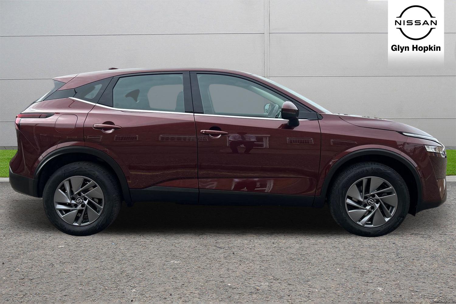 Used Nissan Qashqai 2022 for sale - 75389539: Photo 2