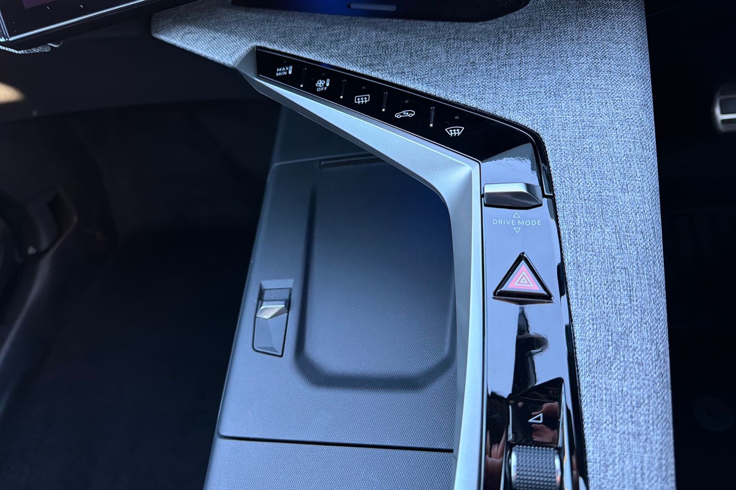 Used Peugeot 3008 2025 for sale - 77087479: Photo 29