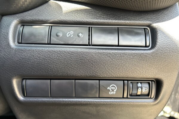 Used Nissan Juke 2024 for sale - 75796801: Photo 34