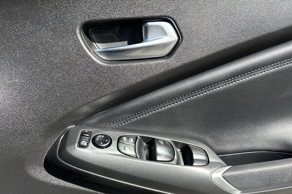 Used Nissan Juke 2024 for sale - 75796801: Photo 35