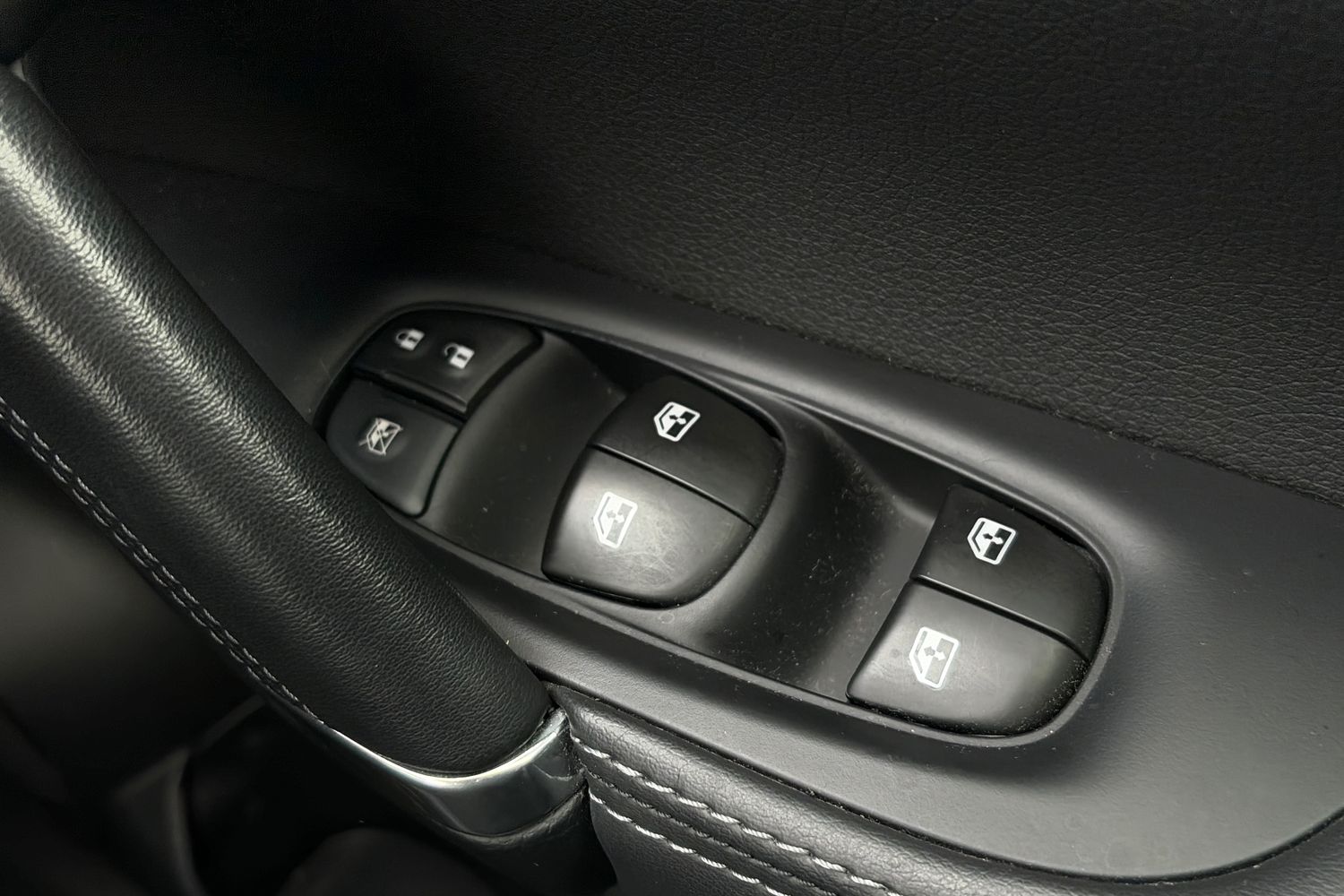 Used Nissan Qashqai 2018 for sale - 77841555: Photo 16