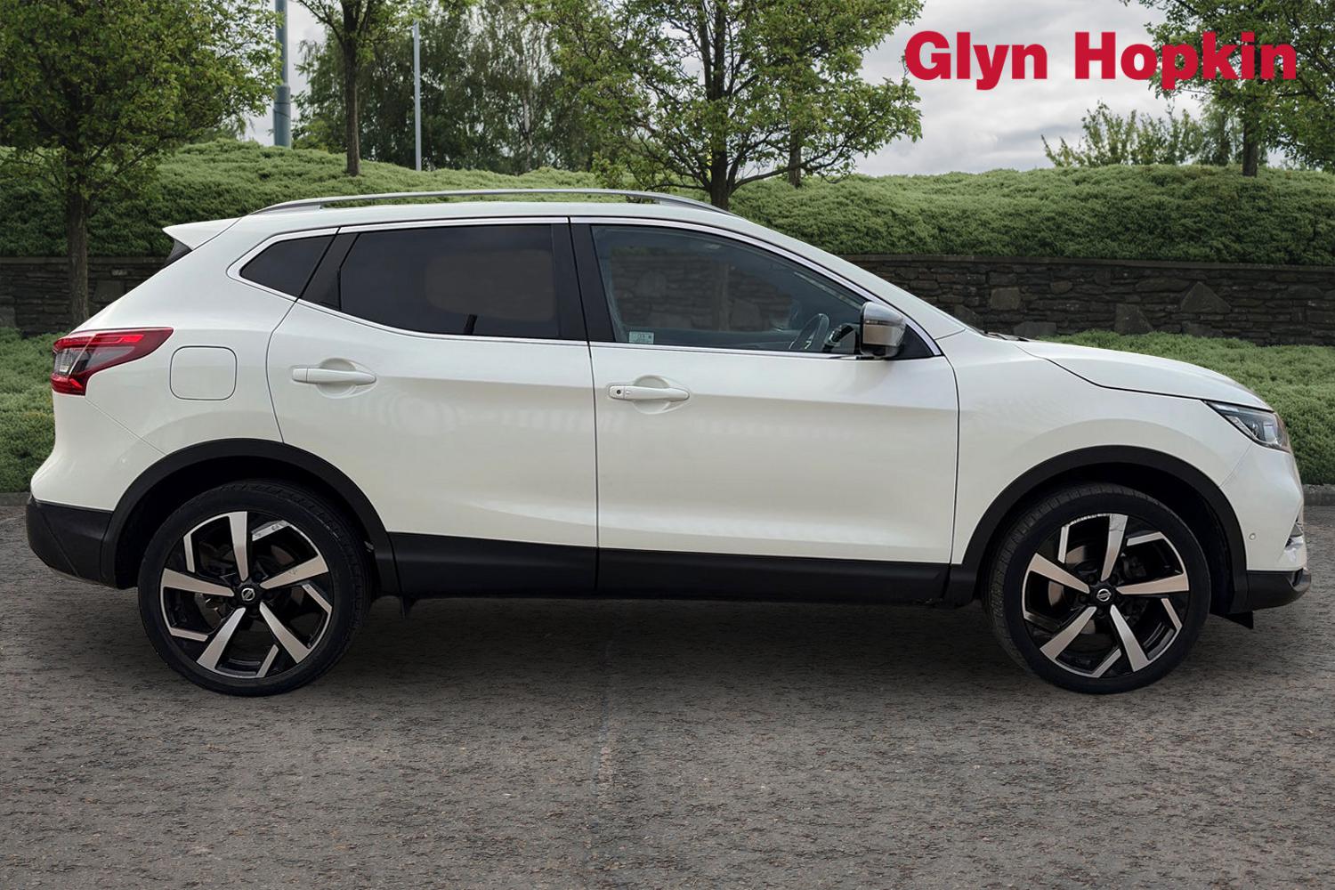 Used Nissan Qashqai 2018 for sale - 77841555: Photo 2