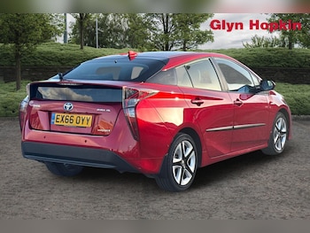 Used Toyota Prius 2016 for sale - 76847151: Photo