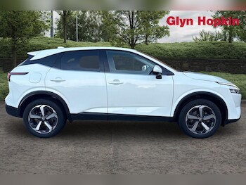 Used Nissan Qashqai 2022 for sale - 77105874: Photo