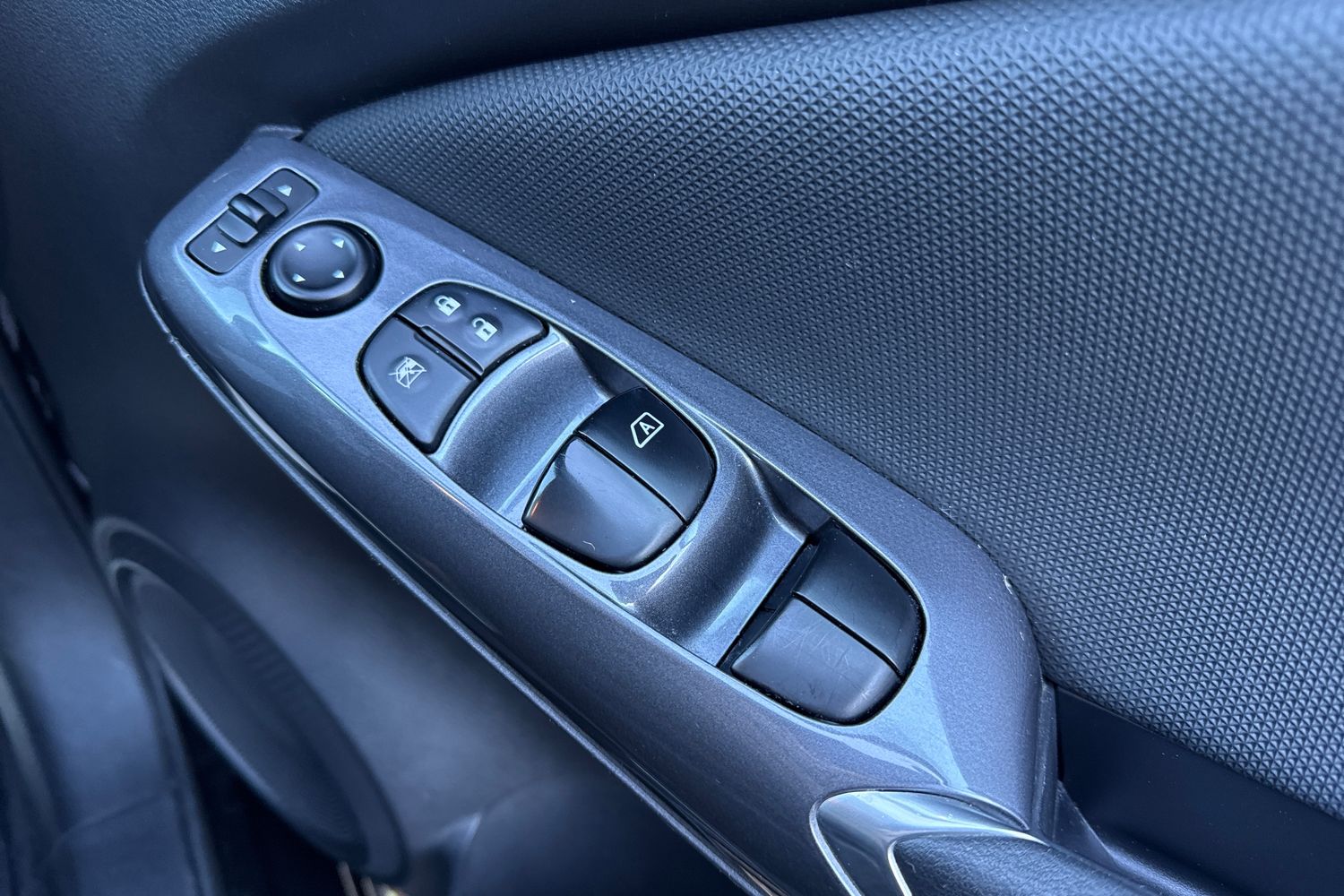 Used Nissan Juke 2022 for sale - 76640335: Photo 16