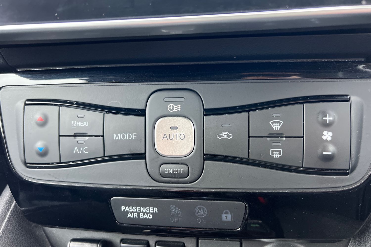 Used Nissan Leaf 2021 for sale - 77232127: Photo 15