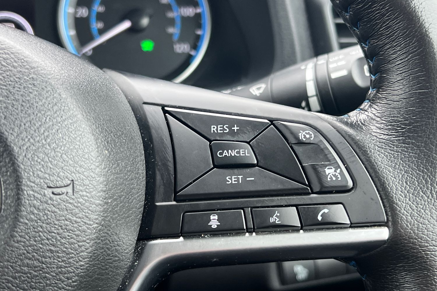 Used Nissan Leaf 2021 for sale - 77232127: Photo 22