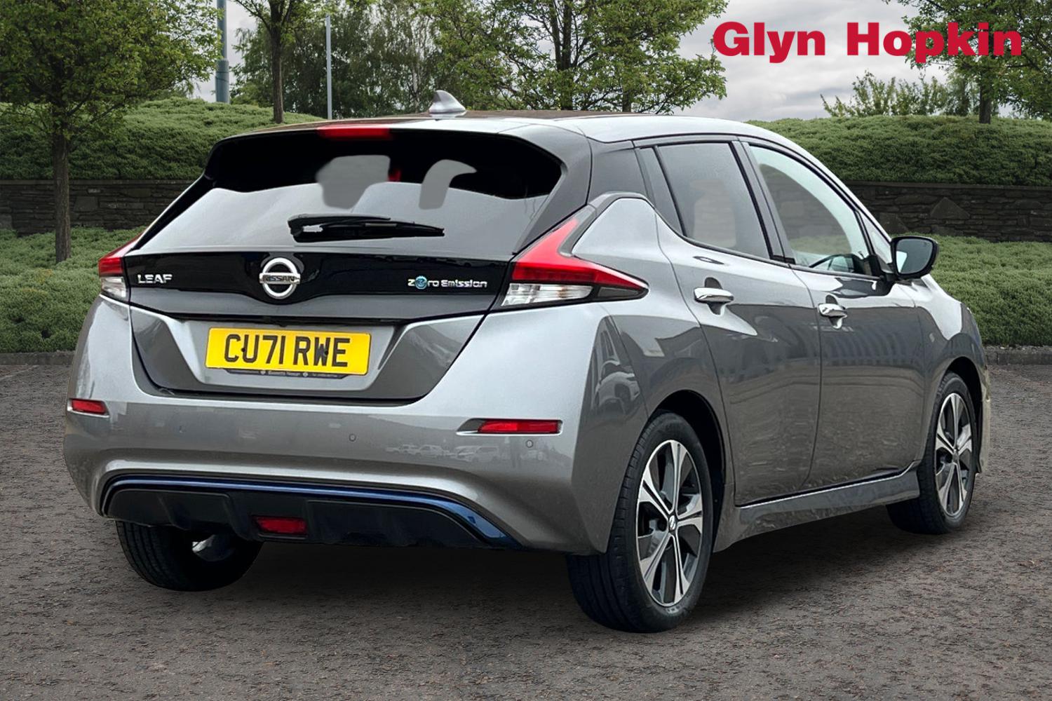 Used Nissan Leaf 2021 for sale - 77232127: Photo 3