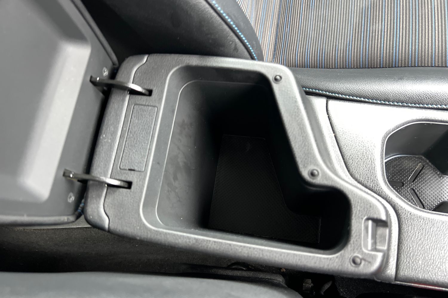 Used Nissan Leaf 2021 for sale - 77232127: Photo 37