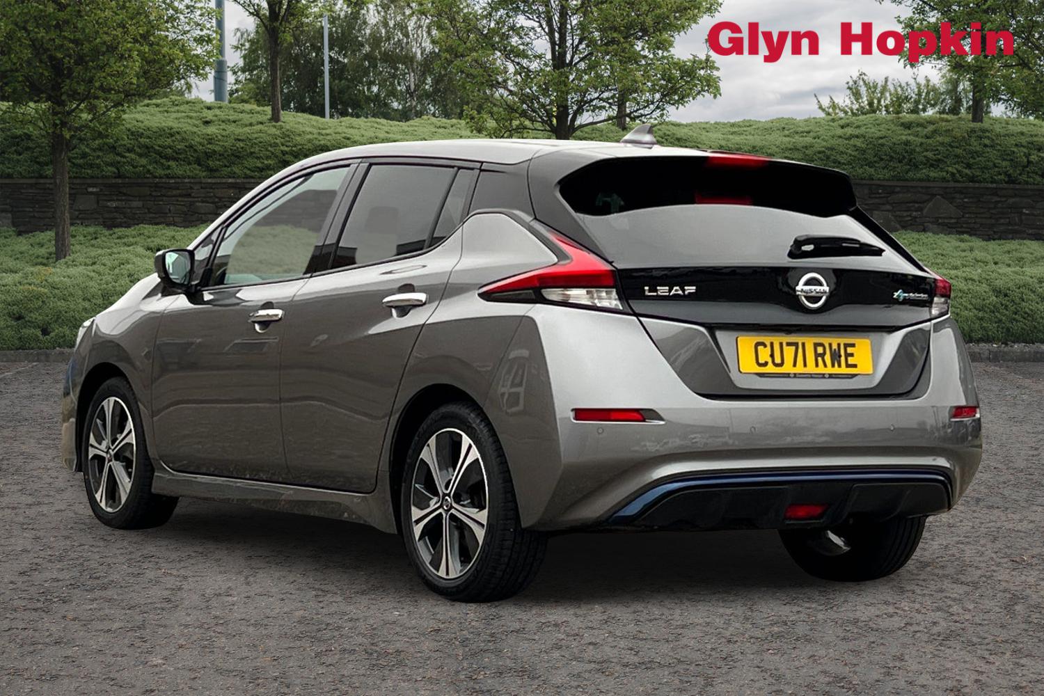 Used Nissan Leaf 2021 for sale - 77232127: Photo 5