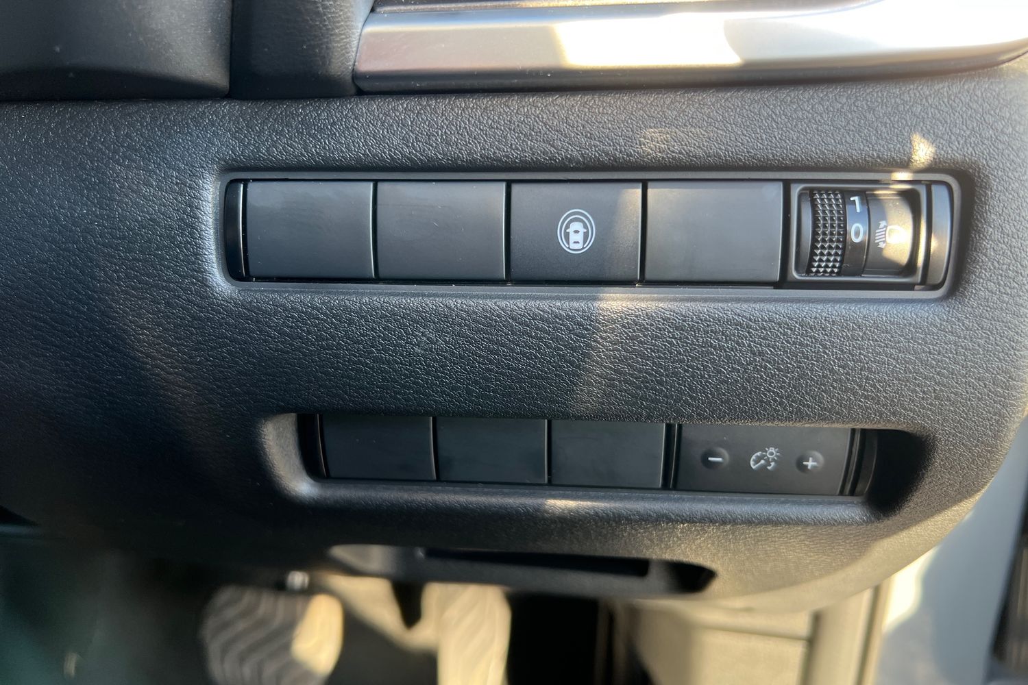 Used Nissan X-Trail 2023 for sale - 76086706: Photo 35