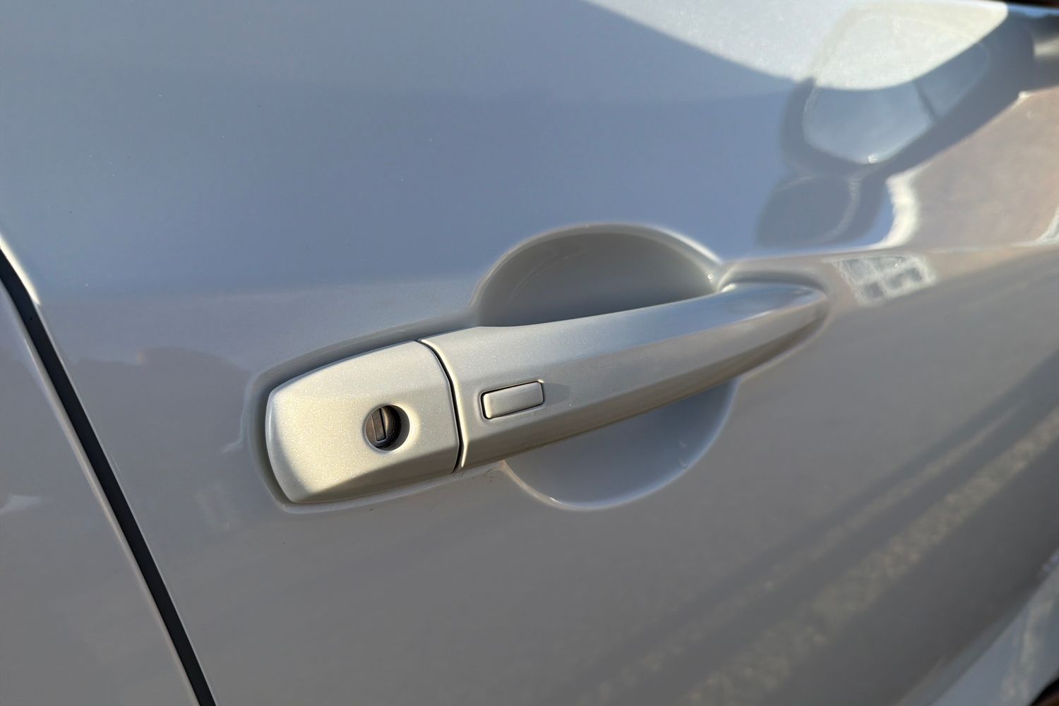 Used Nissan Juke 2023 for sale - 77151458: Photo 32