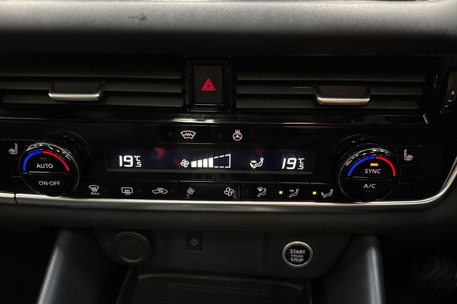 Used Nissan Qashqai 2022 for sale - 77810199: Photo 15