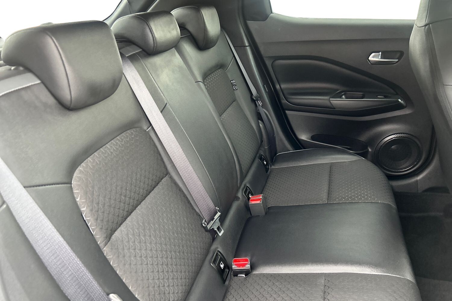 Used Nissan Juke 2024 for sale - 76130422: Photo 23