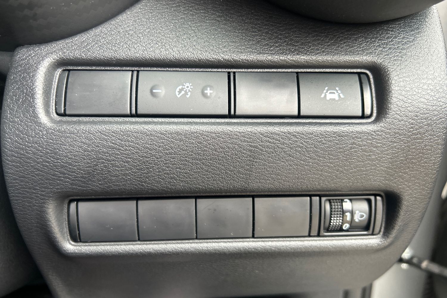Used Nissan Juke 2024 for sale - 76130422: Photo 35