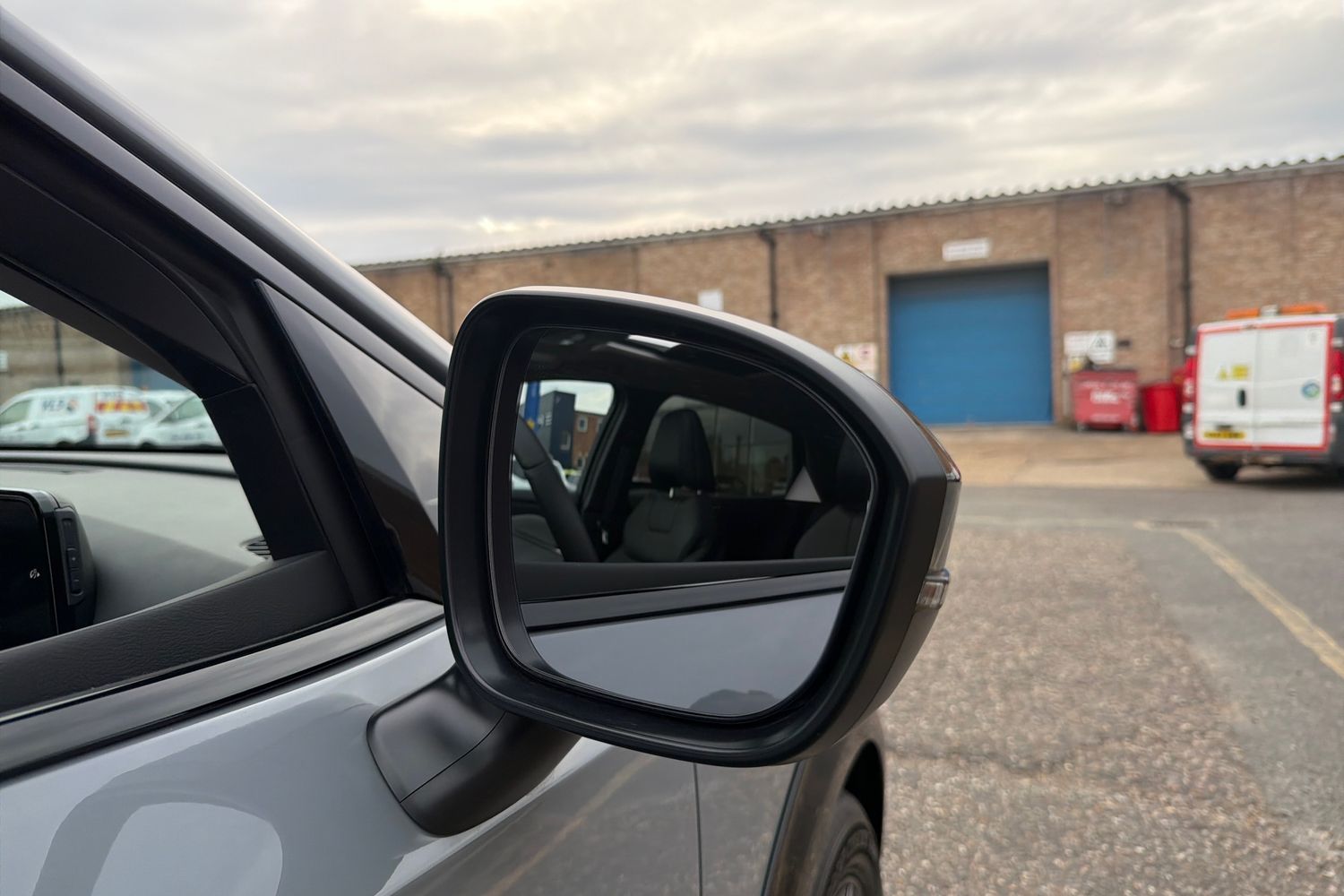 Used Nissan ARIYA 2025 for sale - 76937526: Photo 33