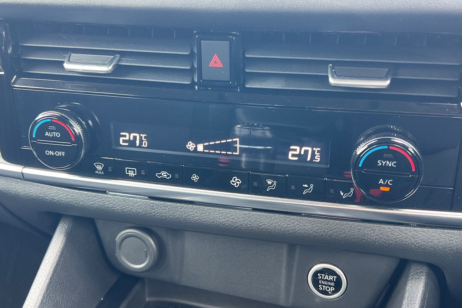 Used Nissan Qashqai 2022 for sale - 76302403: Photo 15