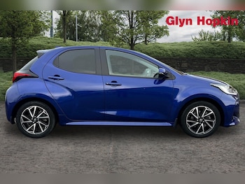 Used Toyota Yaris 2023 for sale - 76927885: Photo