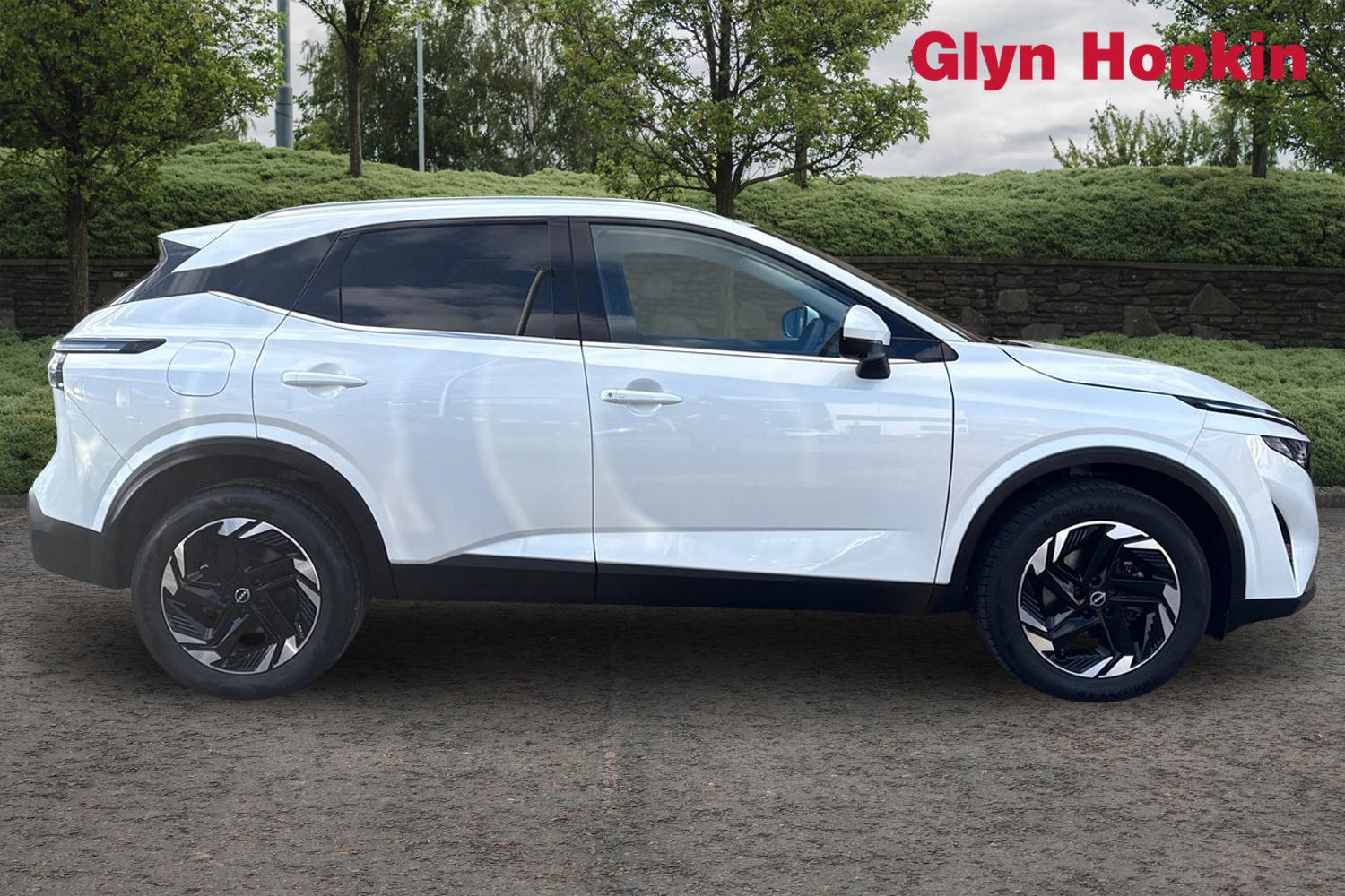 Used Nissan Qashqai 2025 for sale - 77461759: Photo 2