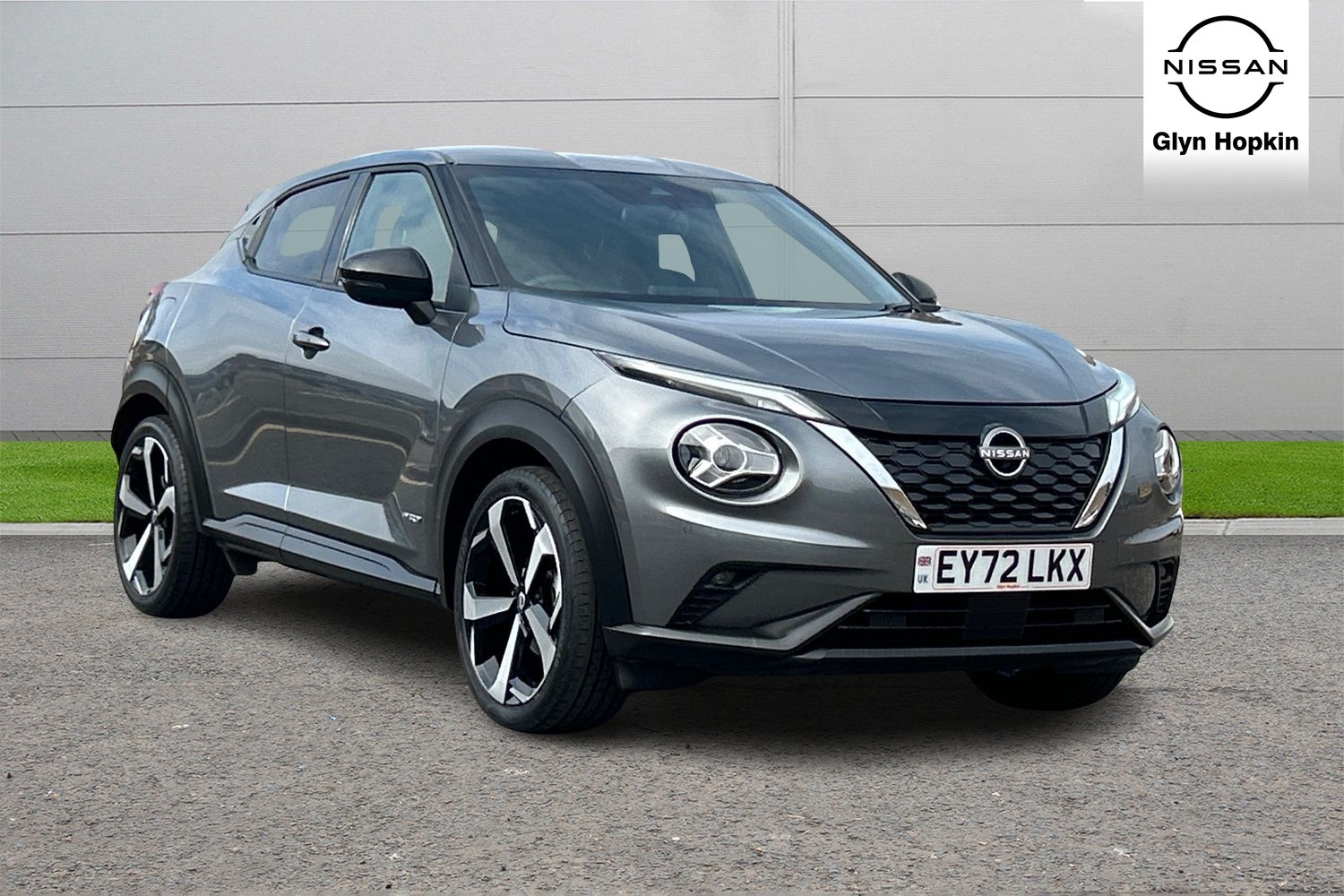 Used Nissan Juke 2022 for sale - 76130445: Photo 1