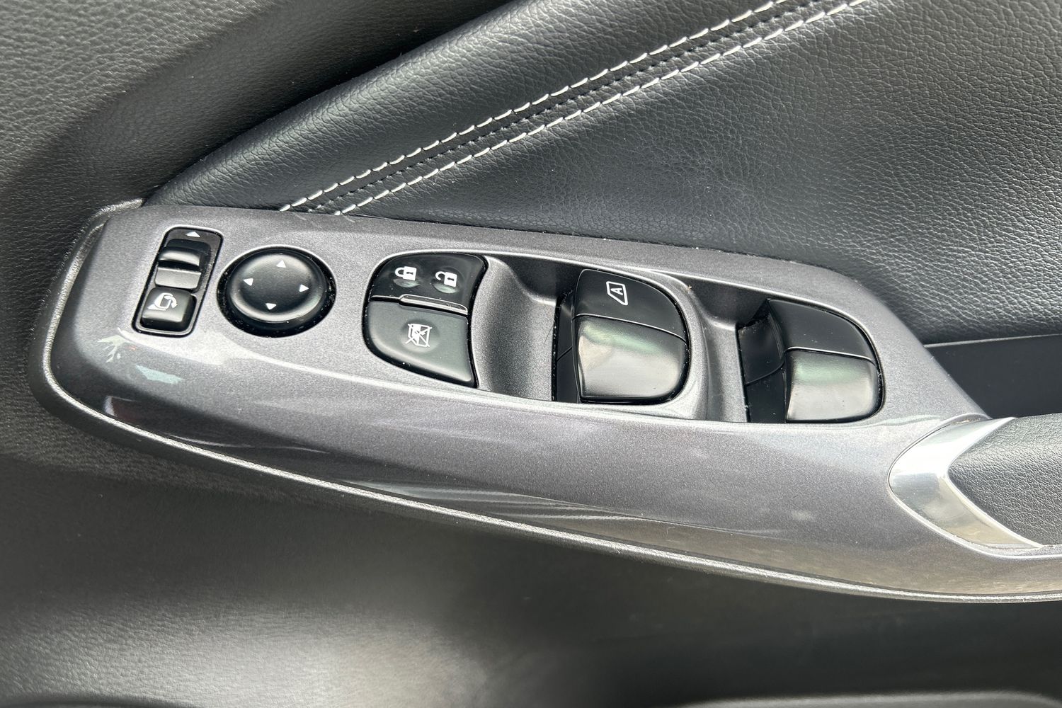 Used Nissan Juke 2022 for sale - 76130445: Photo 16