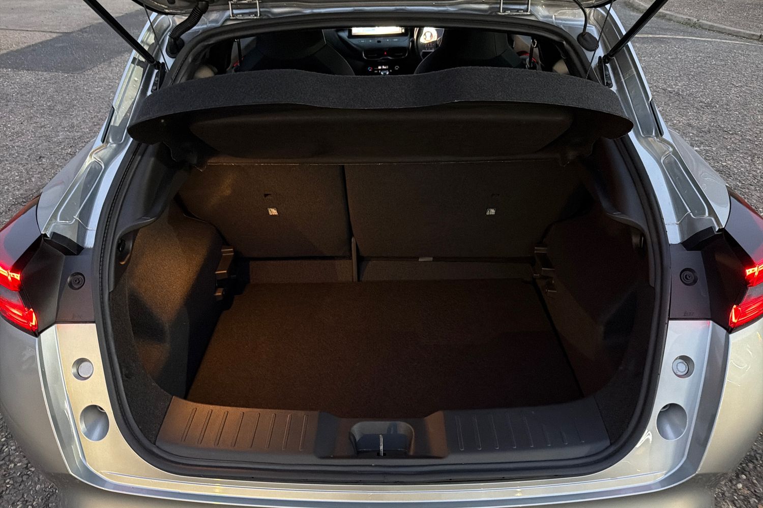 Used Nissan Juke 2024 for sale - 76915012: Photo 27