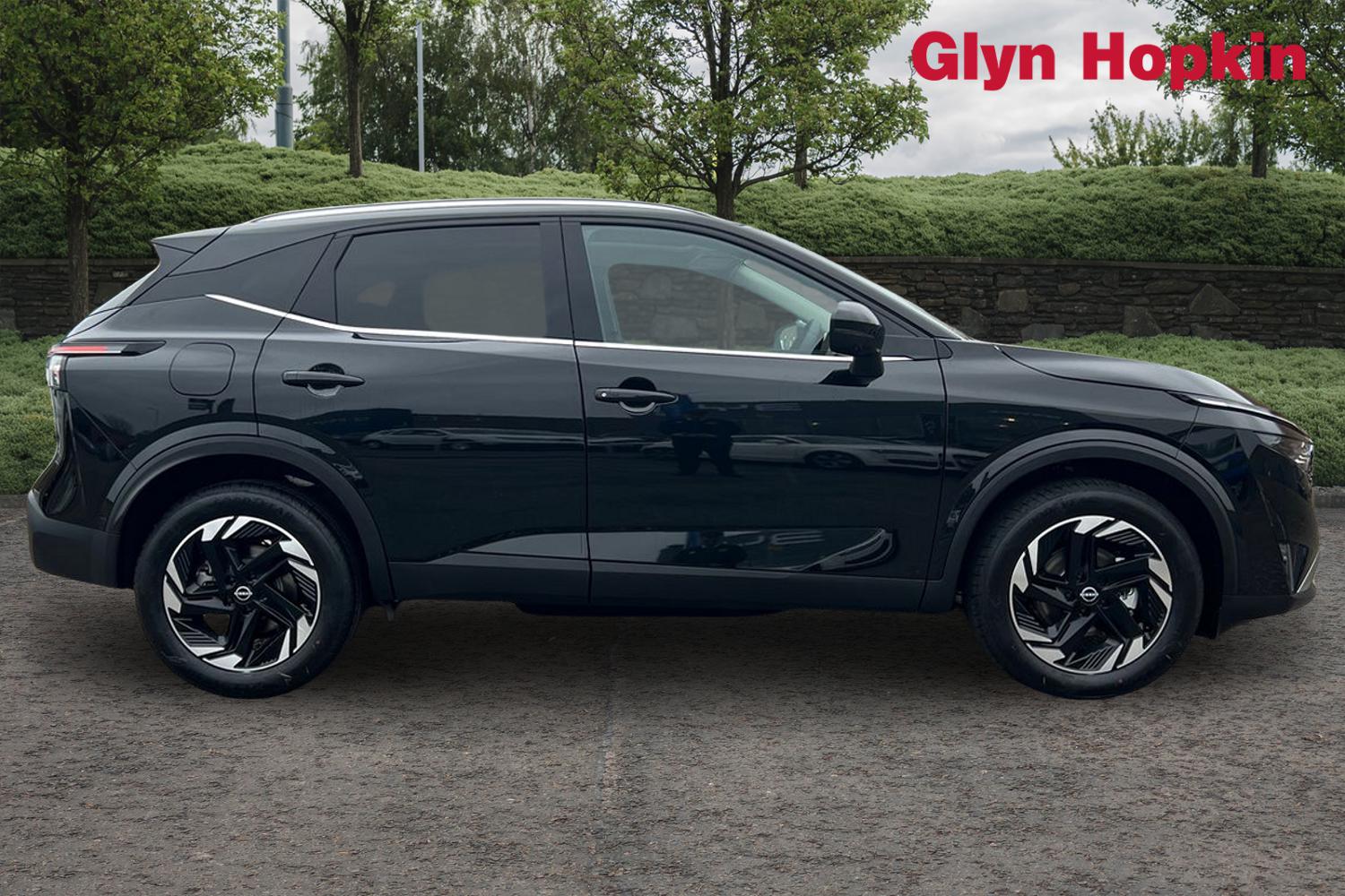 Used Nissan Qashqai 2025 for sale - 76458832: Photo 2