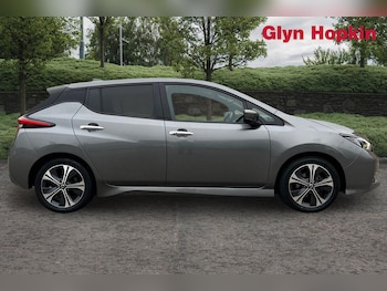Used Nissan Leaf 2021 for sale - 76894852: Photo