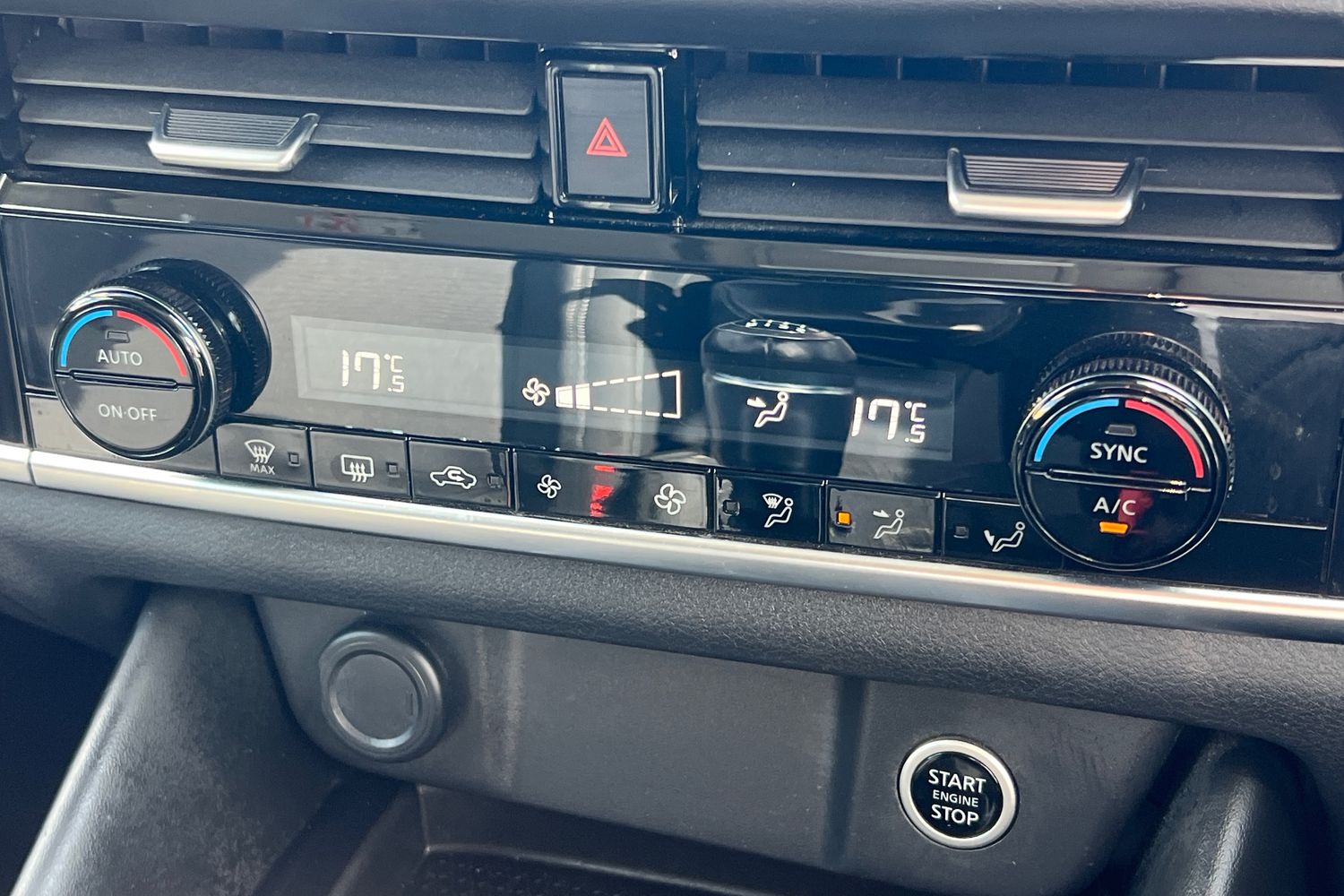 Used Nissan Qashqai 2021 for sale - 75930037: Photo 15