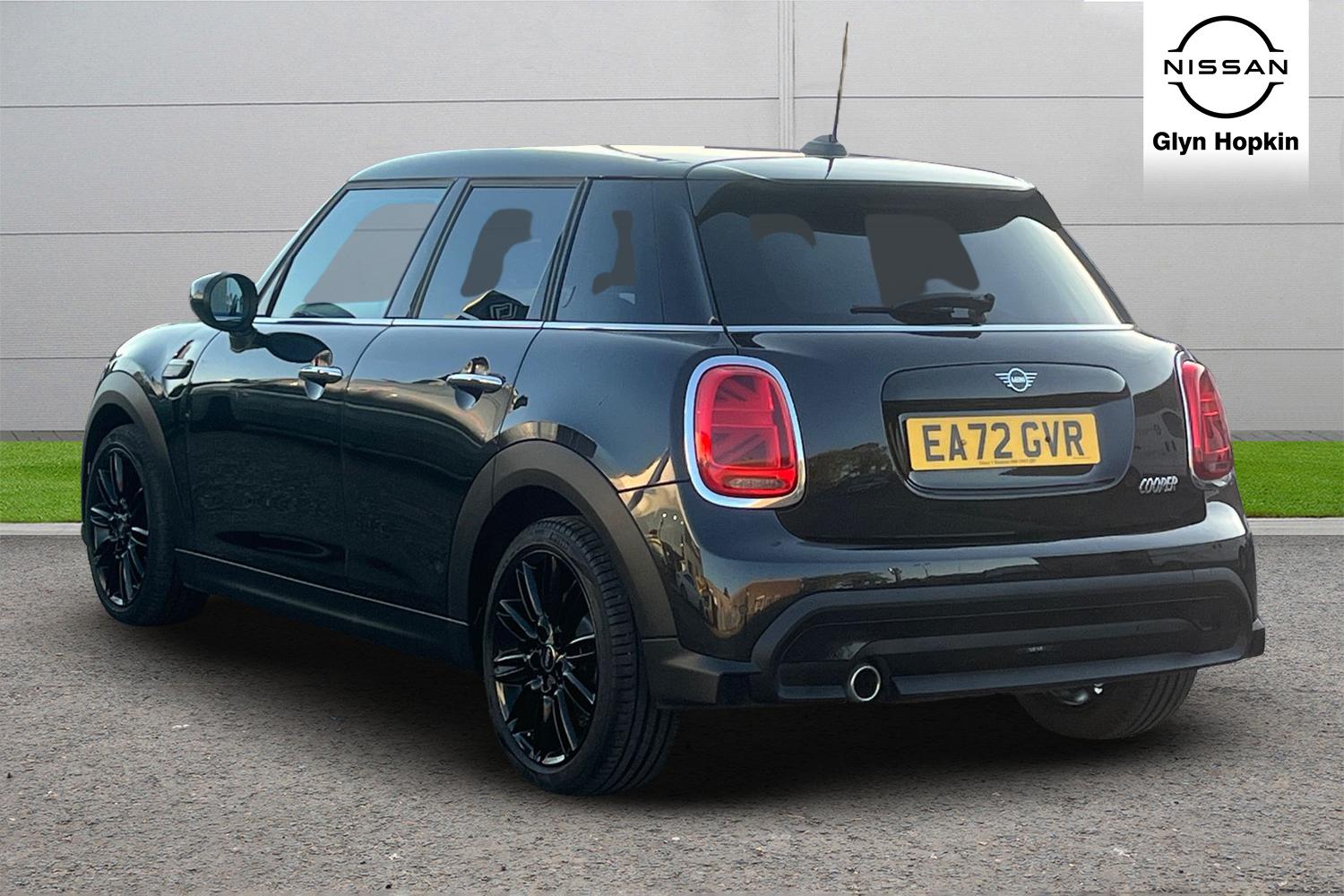 Used MINI Hatch 2022 for sale - 76079265: Photo 5