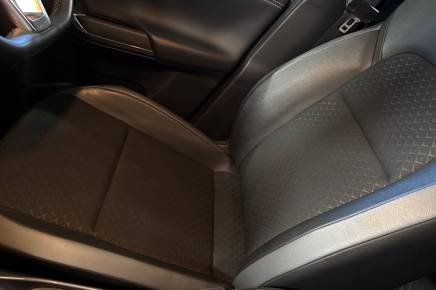 Used Nissan Juke 2023 for sale - 76523611: Photo 31