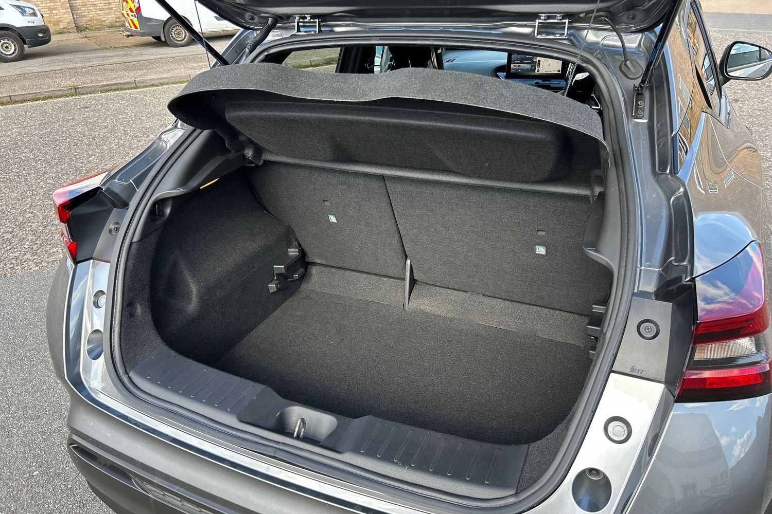Vehicle 27