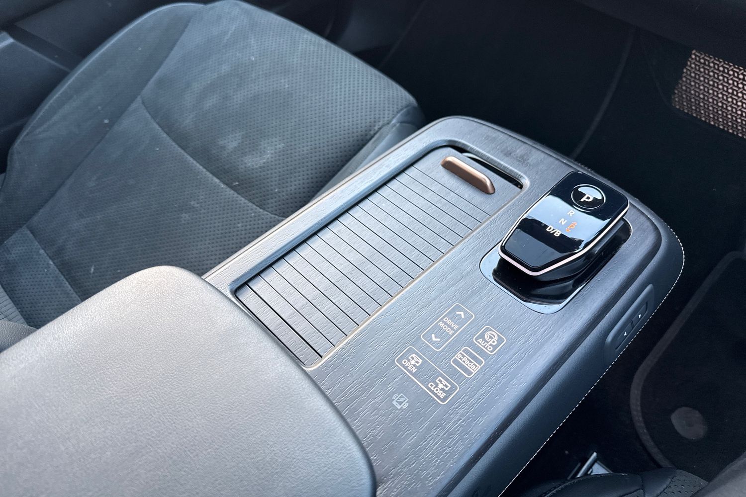 Used Nissan ARIYA 2025 for sale - 77428094: Photo 14