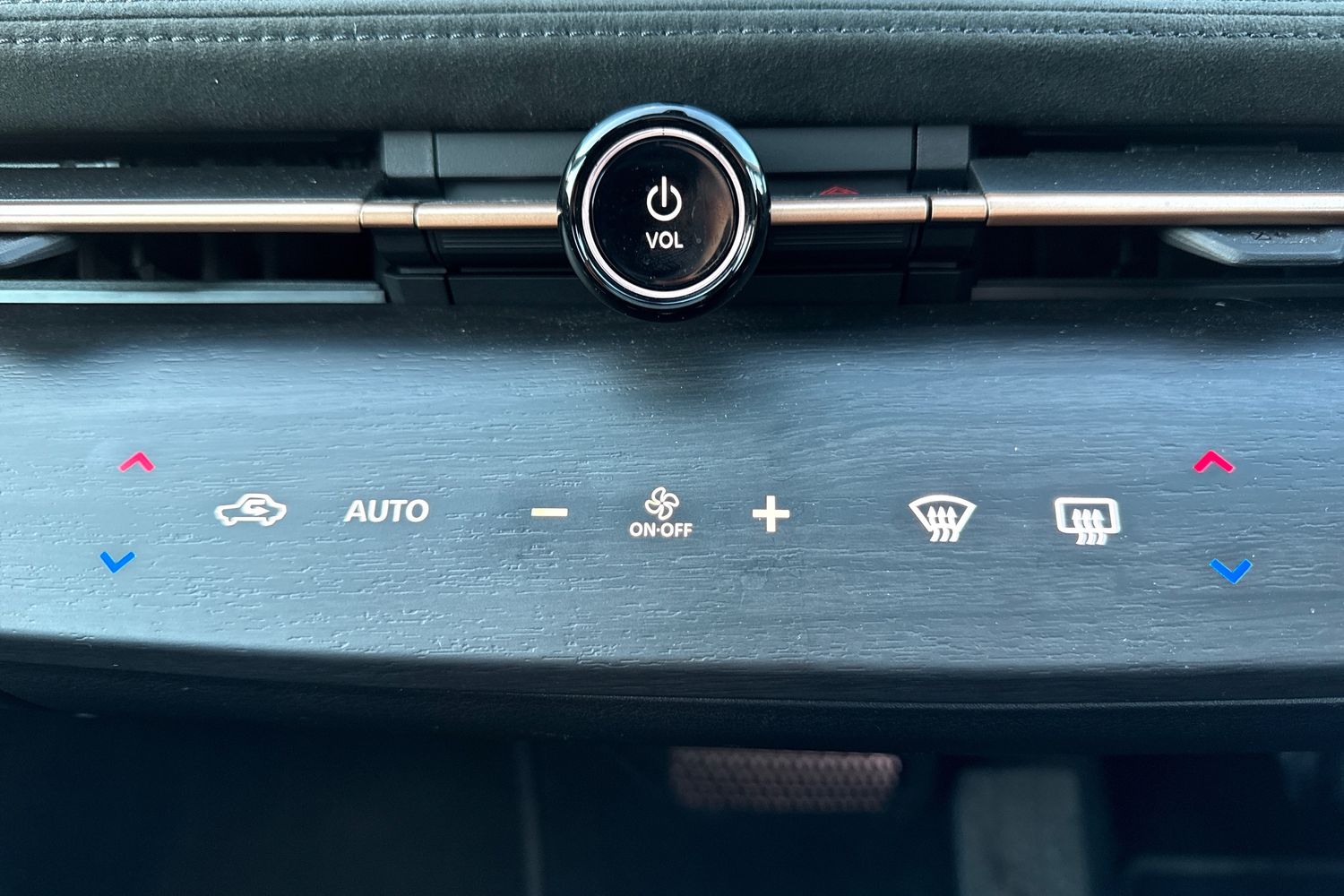 Used Nissan ARIYA 2025 for sale - 77428094: Photo 15