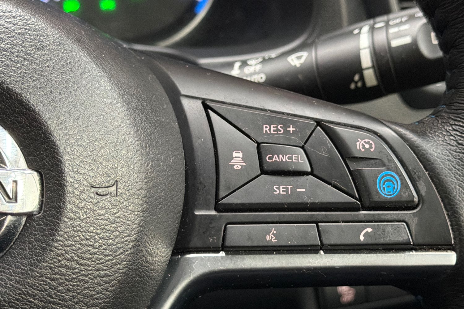 Used Nissan Leaf 2018 for sale - 77600435: Photo 22